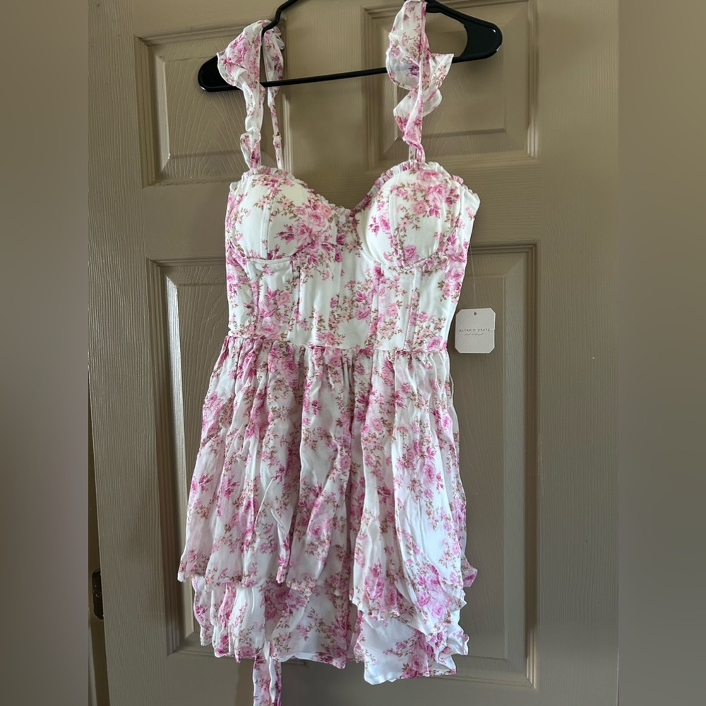 Beautiful Altar’d State mini dress